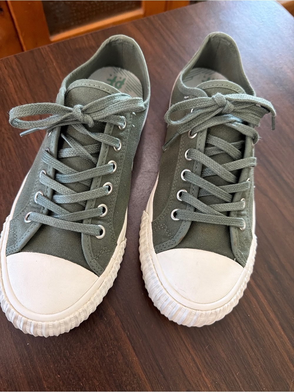 PF Flyers Center Low Canvas Sneakers Olive Green Men's 6.5 Women's 8